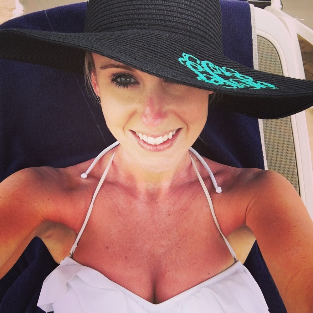 Meet your Posher, Laura